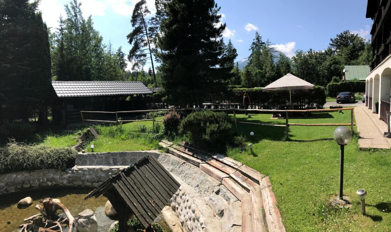 Penzion Pazicky Stará Lesná エクステリア 写真