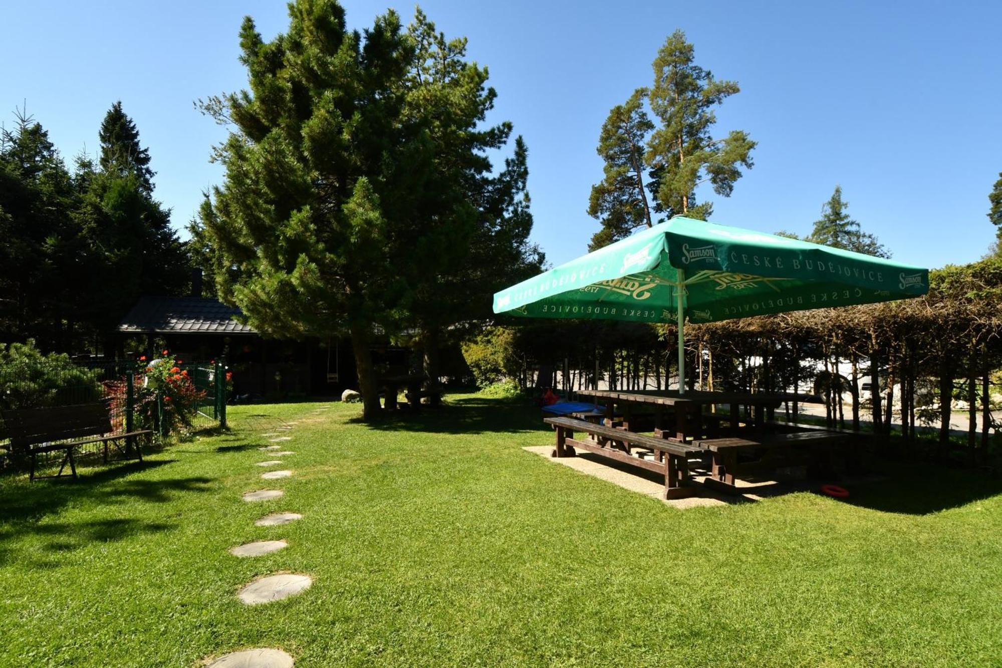 Penzion Pazicky Stará Lesná エクステリア 写真
